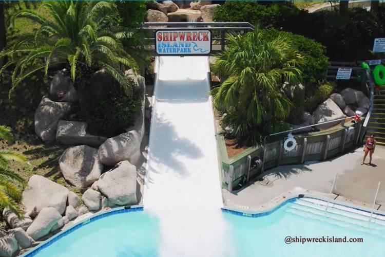The 5 Best Things to Do at Shipwreck Island Waterpark