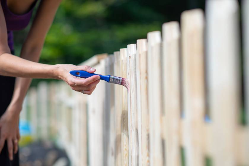 DIY wooden fence repair basic home repair paint