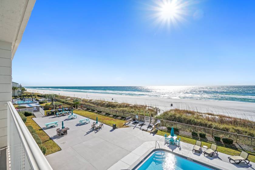 balcony view from vacation rental property in panama city beach florida