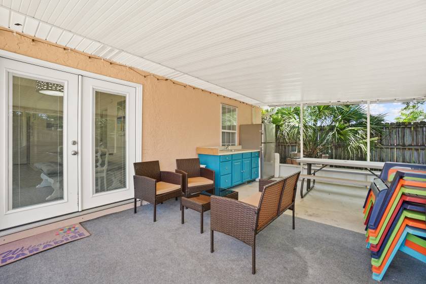 outdoor patio for a beach home in panama city beach florida