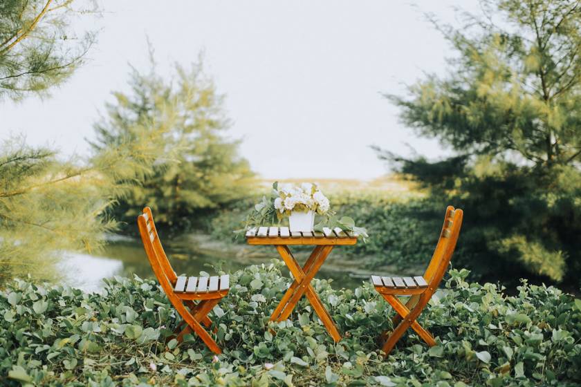 Outdoor seating space 